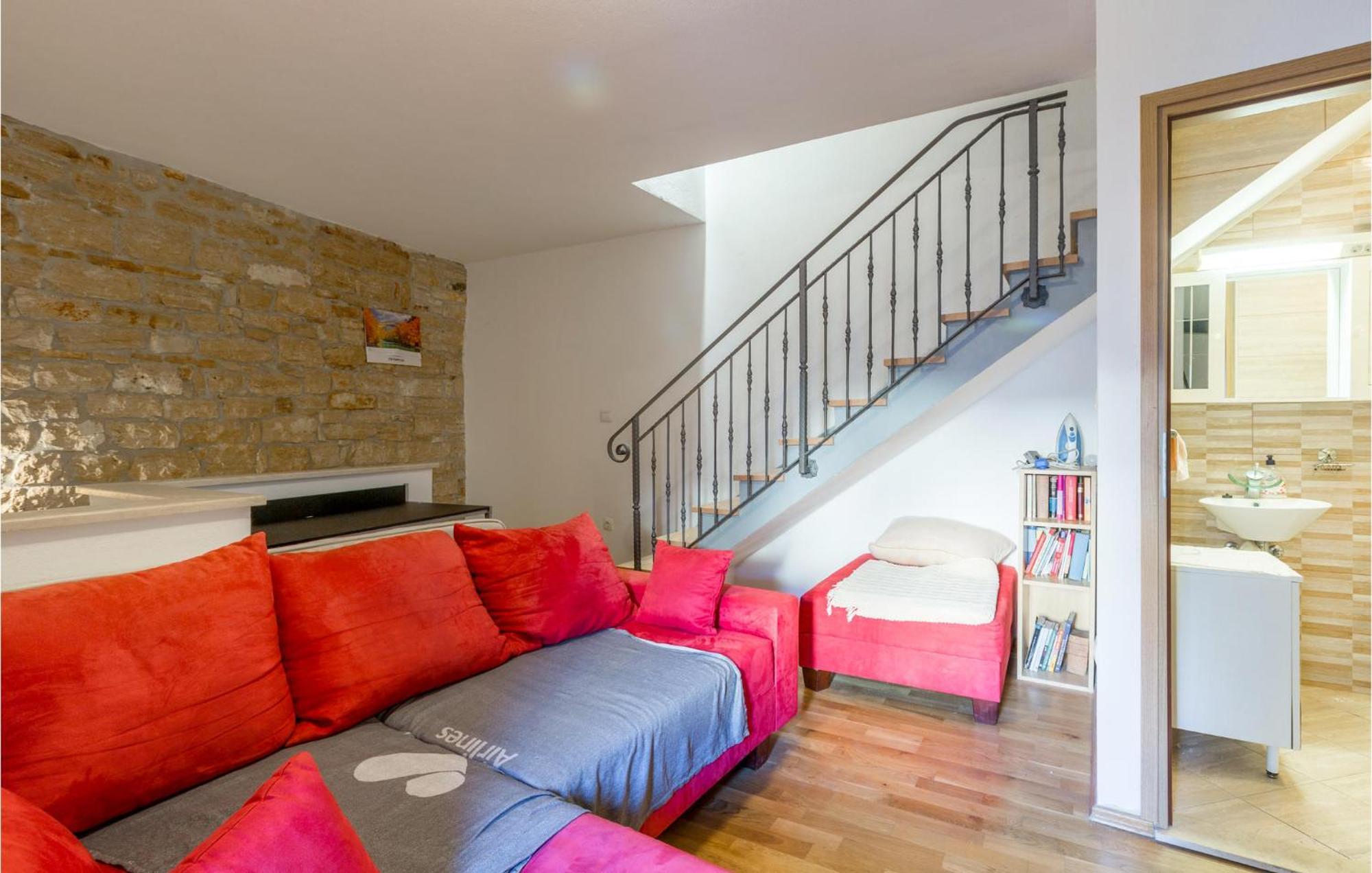 2 Bedroom Stunning Home In 巴莱 外观 照片
